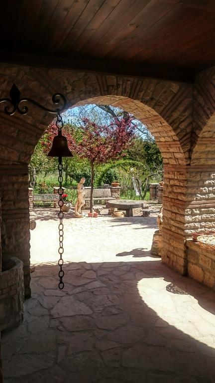 B&B Villa Damiani Brindisi di Montagna Exterior foto