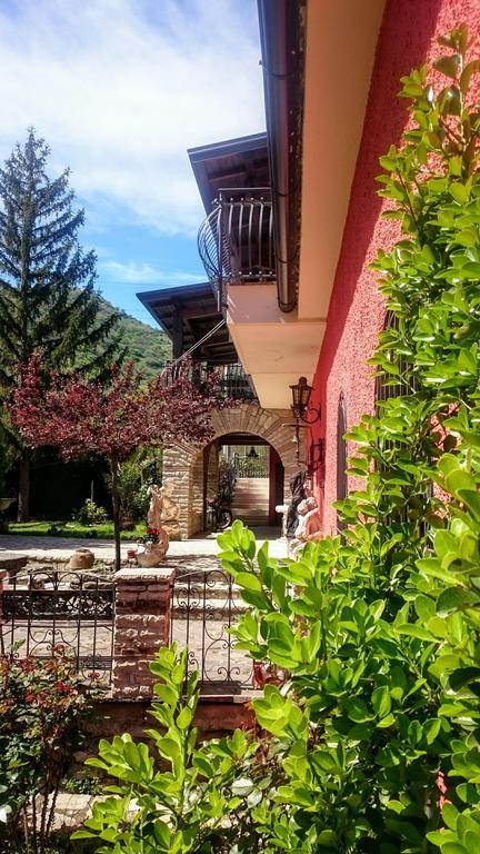 B&B Villa Damiani Brindisi di Montagna Exterior foto